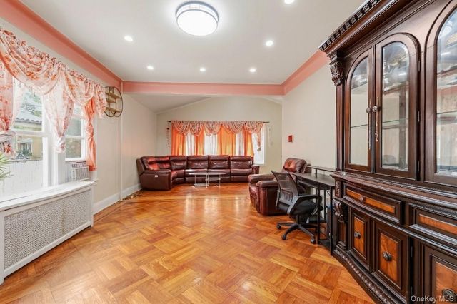 1667 E 51st Street, Brooklyn, NY 11234