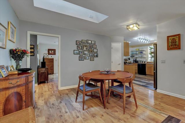 10901 Footwall Dr, Grass Valley, CA 95945