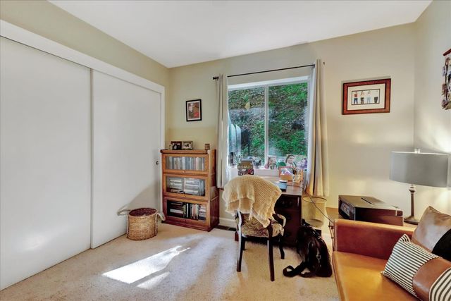 10901 Footwall Dr, Grass Valley, CA 95945