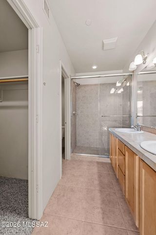 97 S Crown Plaza, Vail, AZ 85641