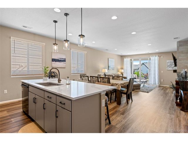 9184 Rio Lado Street, Littleton, CO 80125