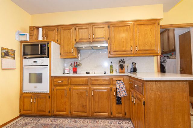 219 Turtle BND, Georgetown, TX 78628
