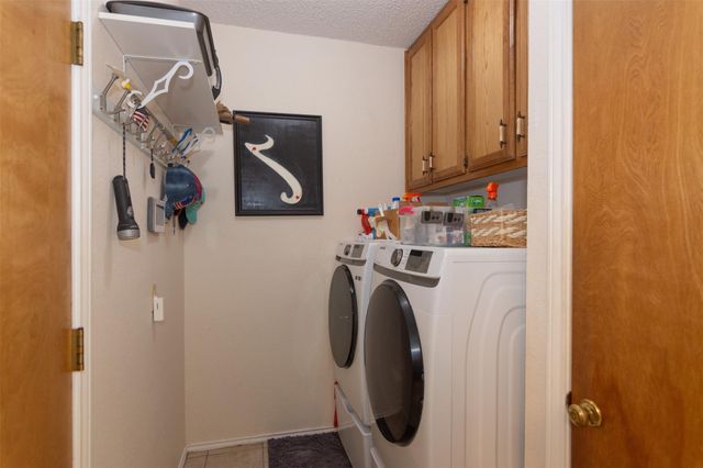 219 Turtle BND, Georgetown, TX 78628