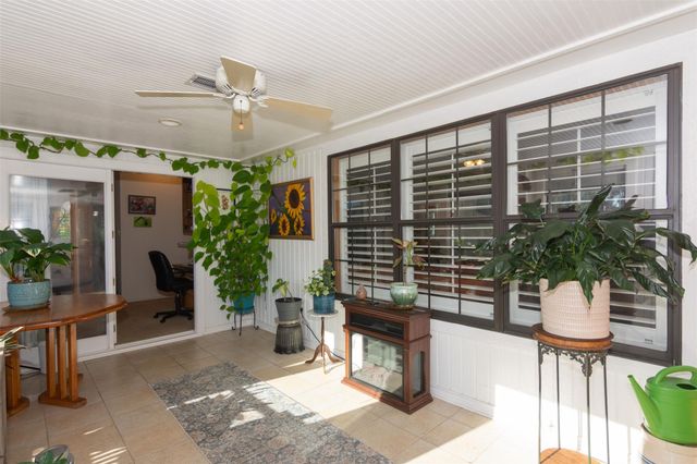 219 Turtle BND, Georgetown, TX 78628