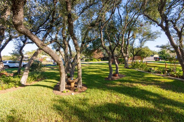 219 Turtle BND, Georgetown, TX 78628