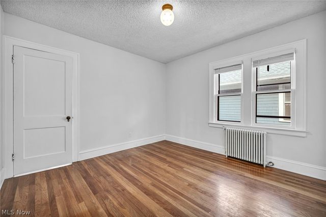 1306 Hathaway Avenue, Lakewood, OH 44107