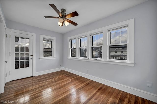 1306 Hathaway Avenue, Lakewood, OH 44107