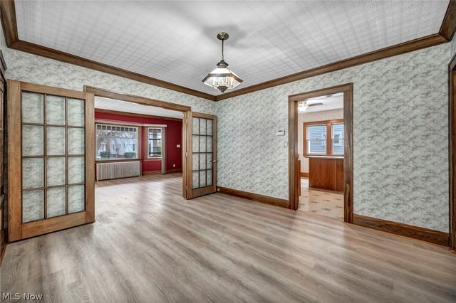 1306 Hathaway Avenue, Lakewood, OH 44107