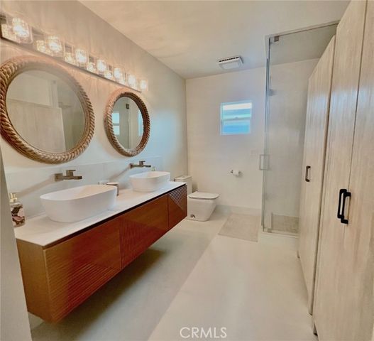 24 Saratoga, Newport Beach, CA 92660