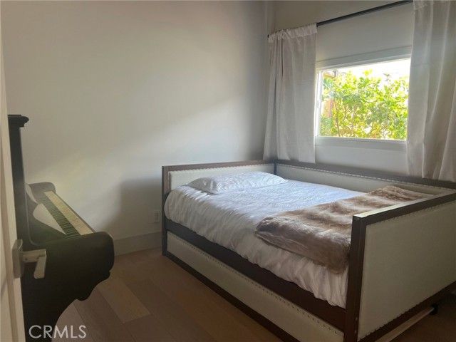 24 Saratoga, Newport Beach, CA 92660