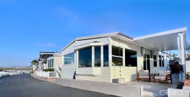 24 Saratoga, Newport Beach, CA 92660