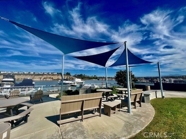 24 Saratoga, Newport Beach, CA 92660