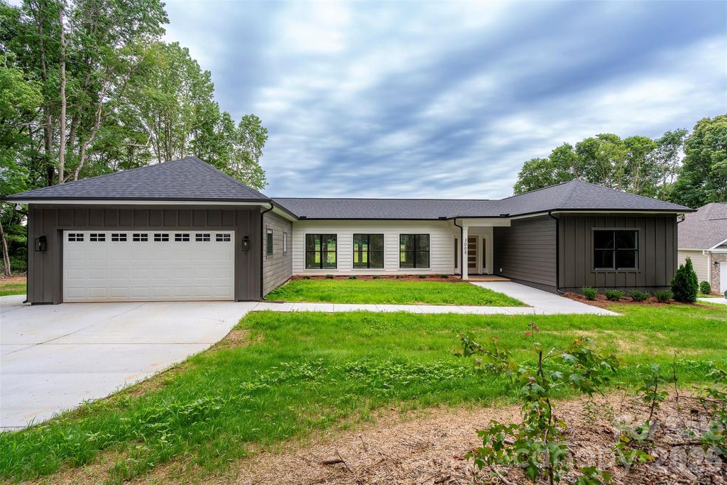 3008 Buffet Lane, Monroe, NC 28110