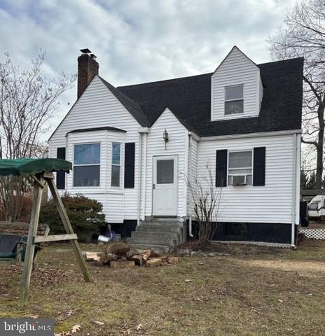 13346 REGAL CREST DR, Clifton, VA 20124