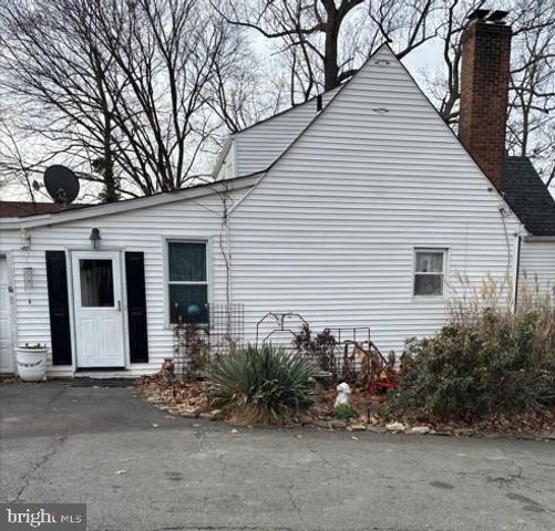 13346 REGAL CREST DR, Clifton, VA 20124