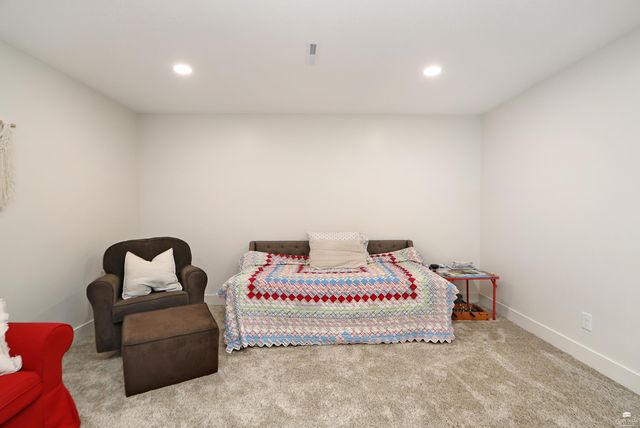 4172 McMillin Lane, Manhattan, KS 66502