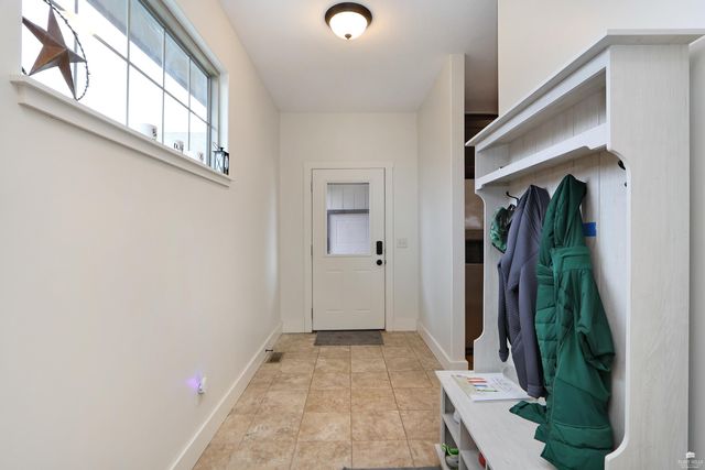 4172 McMillin Lane, Manhattan, KS 66502