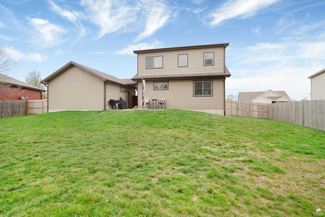 4172 McMillin Lane, Manhattan, KS 66502