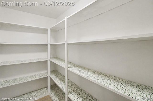 42160 Woodward Avenue 86, Bloomfield Hills, MI 48304