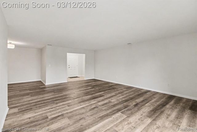 42160 Woodward Avenue 86, Bloomfield Hills, MI 48304