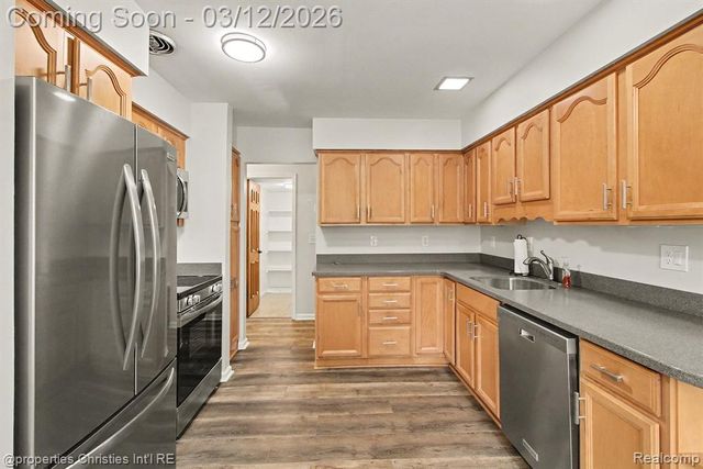 42160 Woodward Avenue 86, Bloomfield Hills, MI 48304