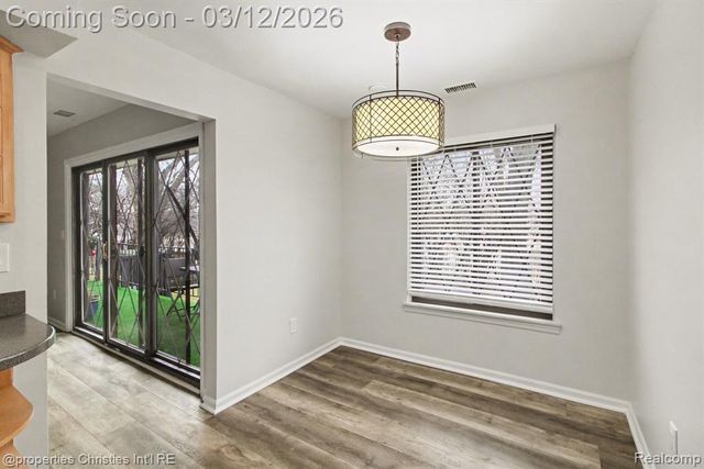 42160 Woodward Avenue 86, Bloomfield Hills, MI 48304