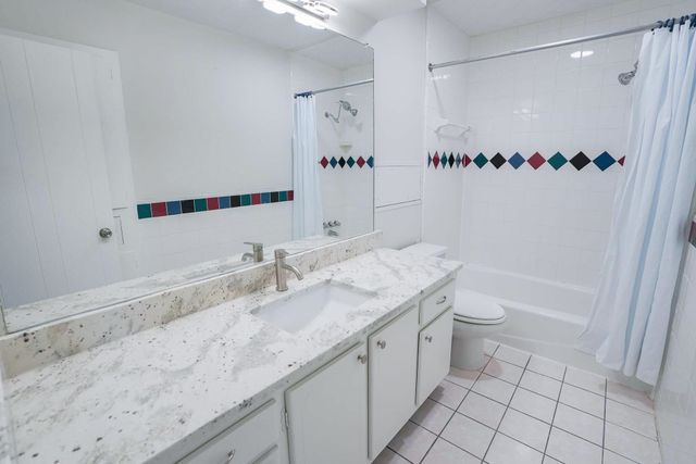 1255 Witte Road 17, Houston, TX 77055