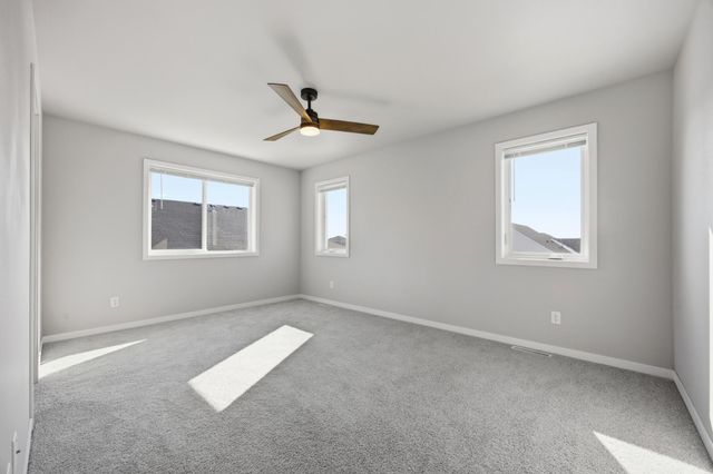 6797 28th Street S, Fargo, ND 58104