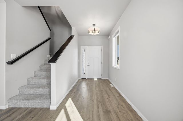 6797 28th Street S, Fargo, ND 58104