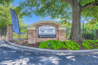 1800 Clairmont Lake A325, Decatur, GA 30033