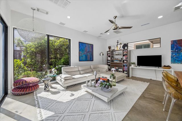 2014 Park Street, Houston, TX 77019