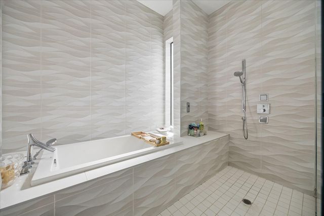 2014 Park Street, Houston, TX 77019