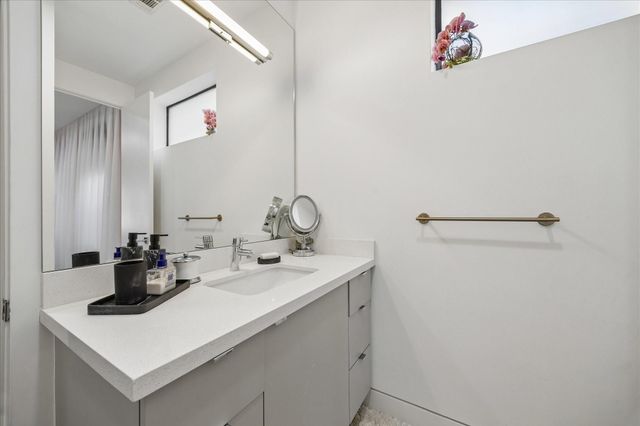 2014 Park Street, Houston, TX 77019