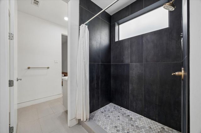 2014 Park Street, Houston, TX 77019