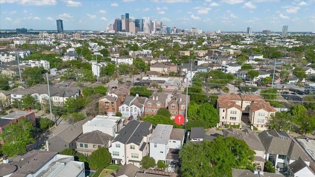2014 Park Street, Houston, TX 77019
