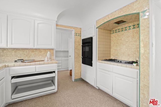 1518 S Durango Avenue, Los Angeles, CA 90035