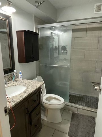 1309 N Wells Street 801, Chicago, IL 60610