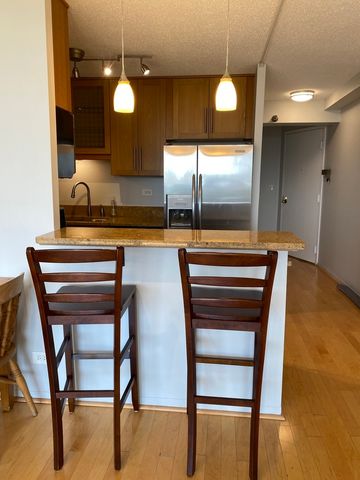 1309 N Wells Street 801, Chicago, IL 60610