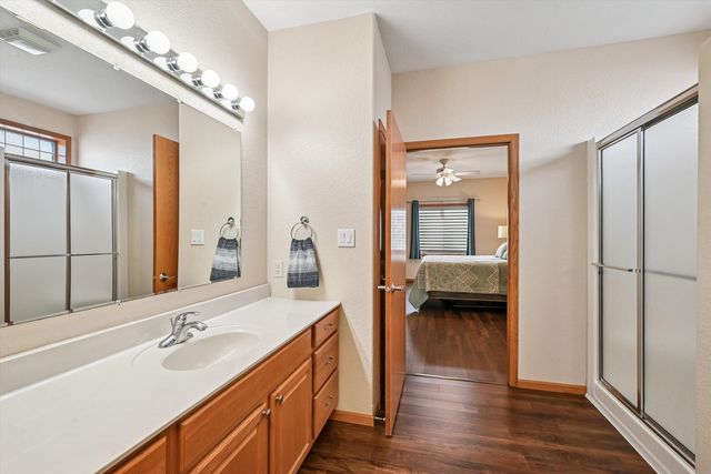 1502 SE 1st Street, Waverly, IA 50677