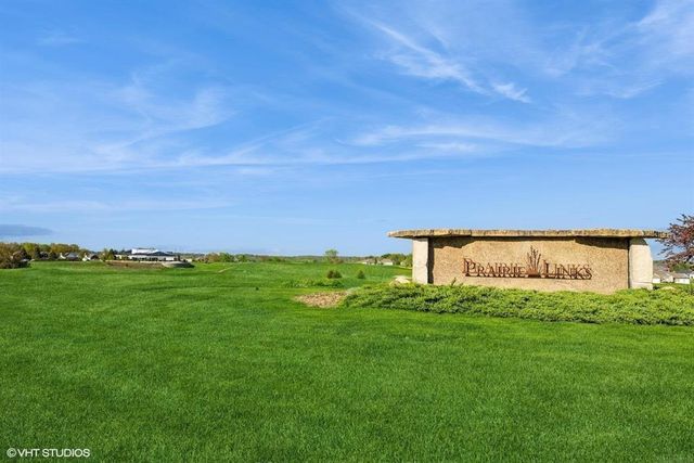 1502 SE 1st Street, Waverly, IA 50677