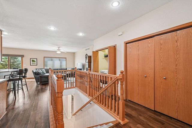 1502 SE 1st Street, Waverly, IA 50677