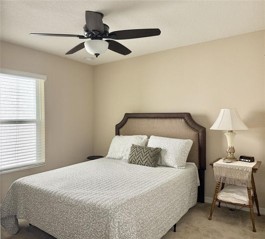 9242 FREEDOM HILL DR, Seffner, FL 33584