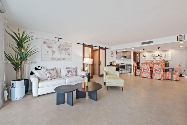 2801 NE 183rd St 1801W, Aventura, FL 33160