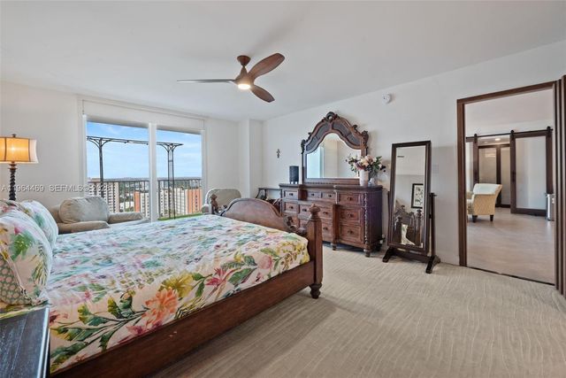 2801 NE 183rd St 1801W, Aventura, FL 33160