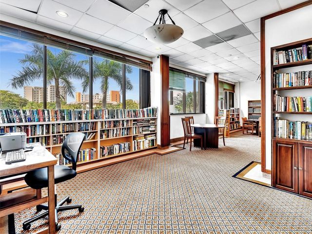 2801 NE 183rd St 1801W, Aventura, FL 33160