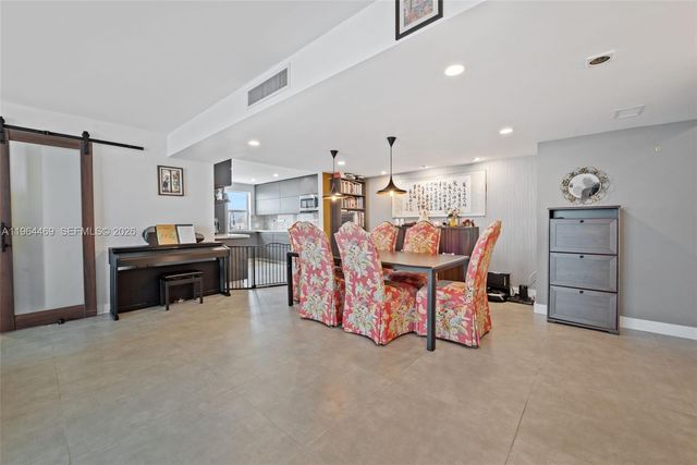 2801 NE 183rd St 1801W, Aventura, FL 33160