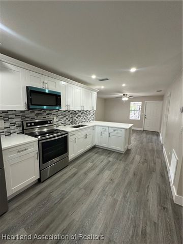 129 Flippen Avenue, Avon Park, FL 33825
