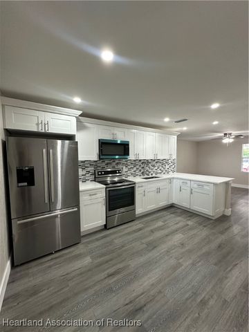 129 Flippen Avenue, Avon Park, FL 33825