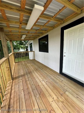 129 Flippen Avenue, Avon Park, FL 33825