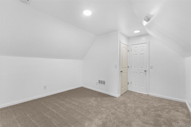 25457 New York Street, Dearborn Heights, MI 48125